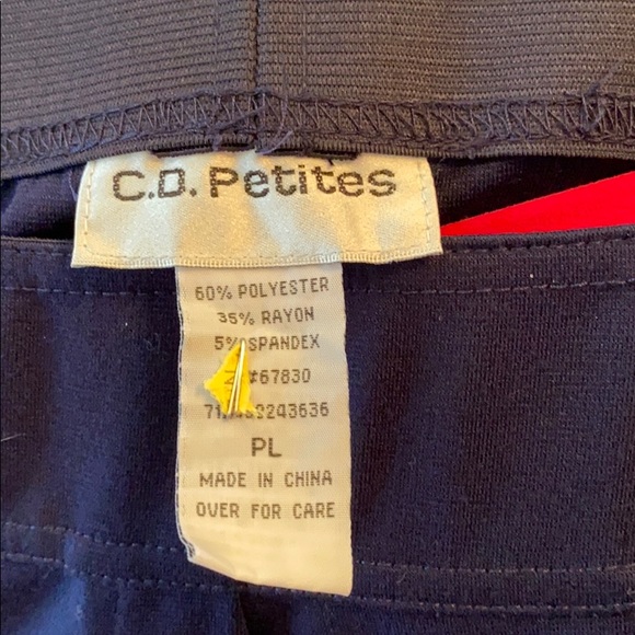 SALE!!! 2pair. Very nice well kept Bundle work slacks. 2 pair for one price - Picture 4 of 8